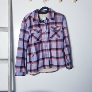 SAGE COLLECTIVE SHERPA LINED SHACKET SIZE LARGE